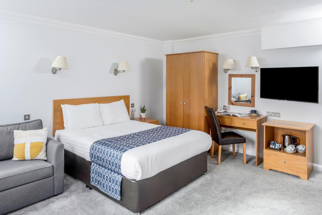 The Kilbirnie Hotel Ньюкі Екстер'єр фото
