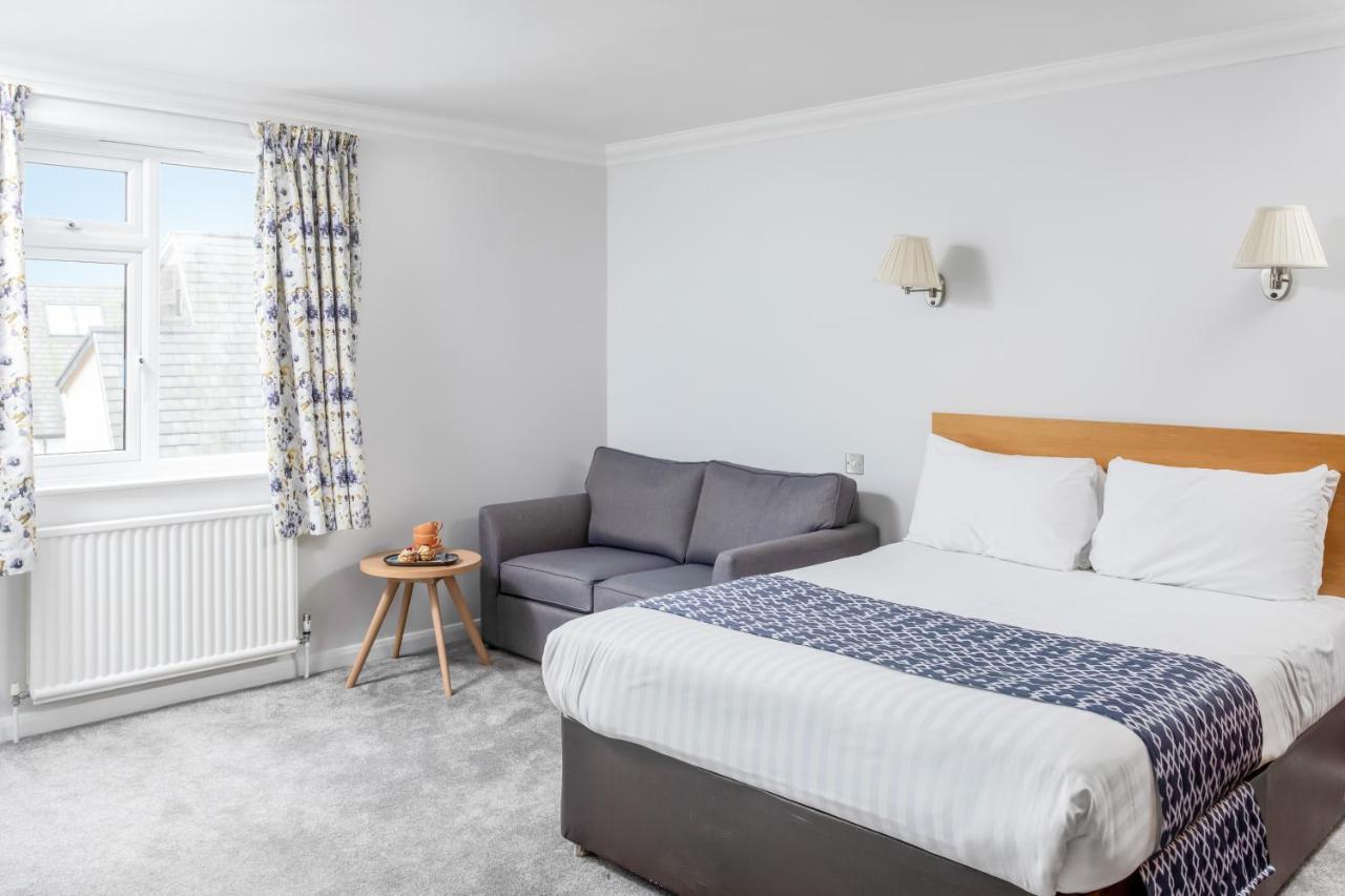 The Kilbirnie Hotel Ньюкі Екстер'єр фото